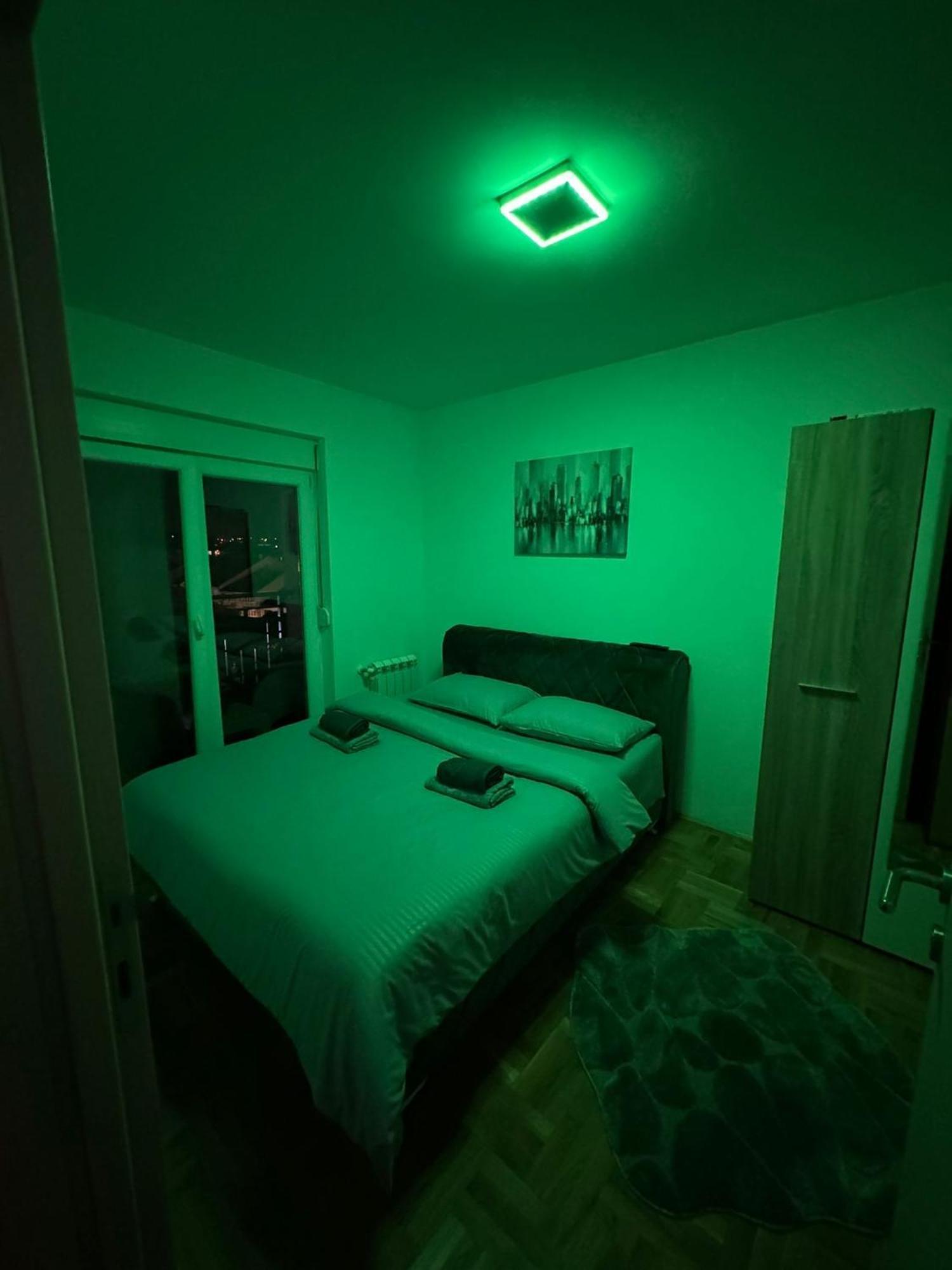 Appartamento Stan Na Dan Aurora Požarevac Esterno foto